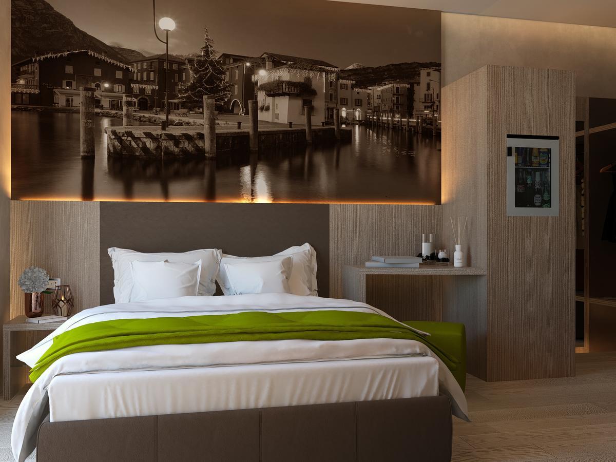 Hotel Garni Villa Magnolia Torbole Sul Garda Bagian luar foto